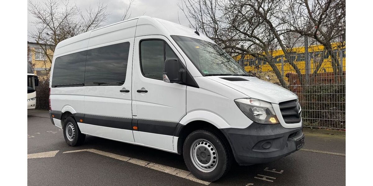 Mercedes-Benz Sprinter 199.022 km 15.866 &euro; Berlin 10369