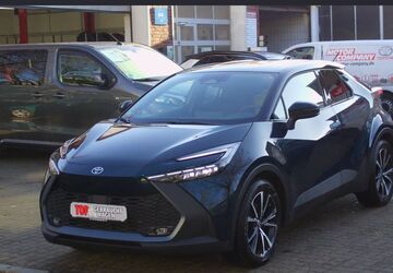 Toyota C-HR 14.088 km 34.450 &euro; Berlin 13403