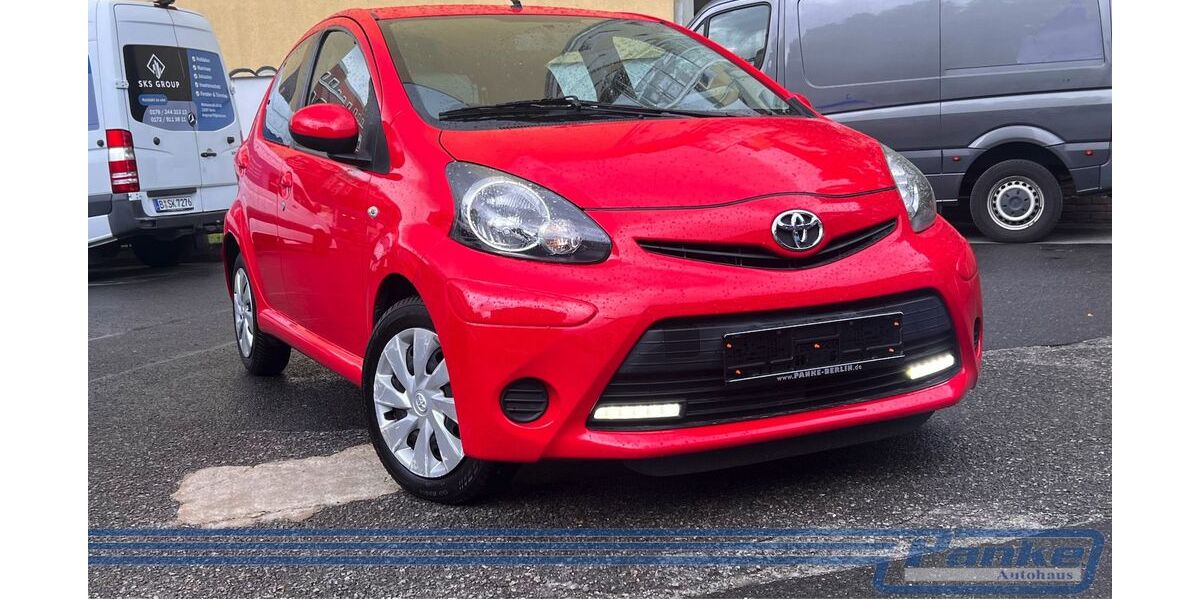 Toyota Aygo (X) 119.619 km 5.590 &euro; Berlin - Pankow 13187