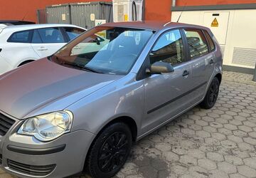 VW Polo 79.000 km 5.600 &euro; Berlin 10967