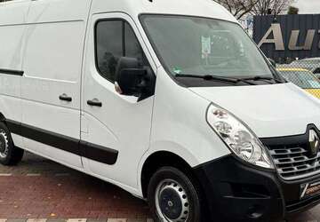 Renault Master 119.866 km 10.990 &euro; Berlin 13127