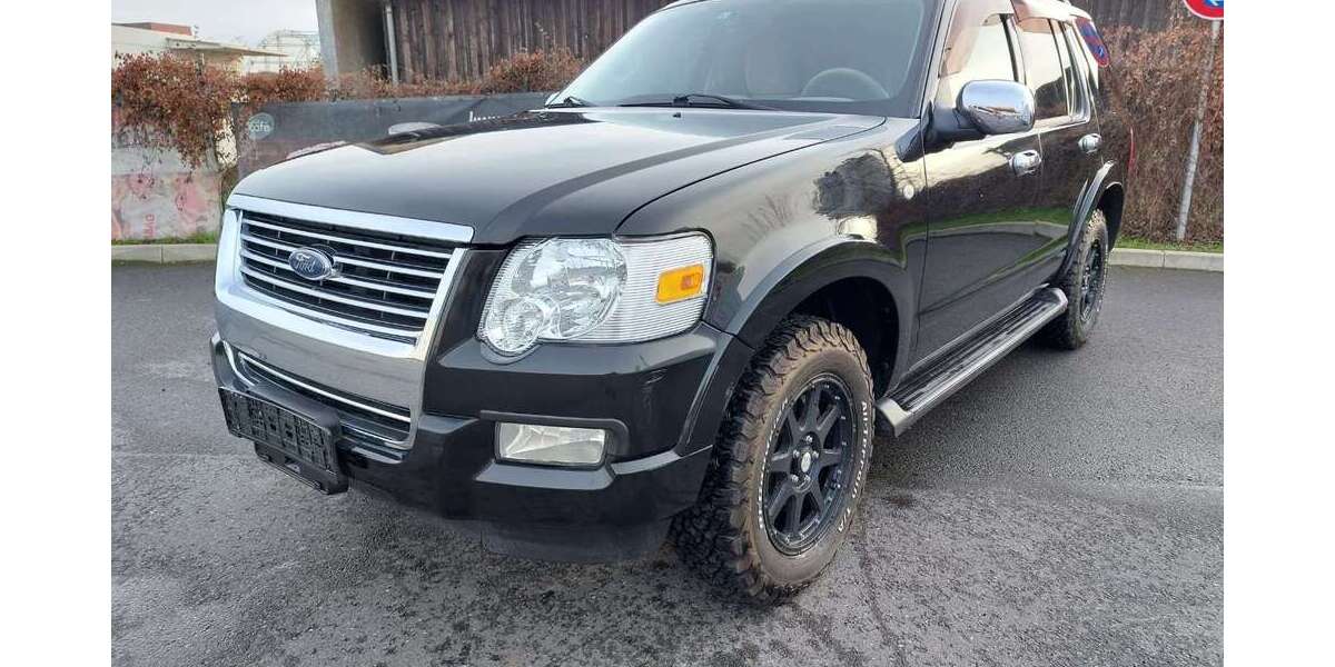 Ford Explorer 92.167 km 12.950 &euro; Schönefeld 12529