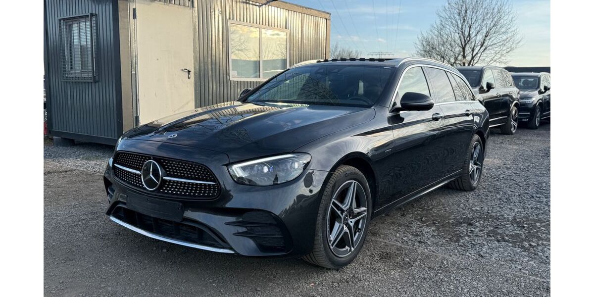 Mercedes-Benz E 300 117.000 km 26.800 &euro; Berlin 12043