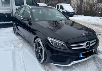 Mercedes-Benz C 250 329.000 km 10.990 &euro; Berlin 10629