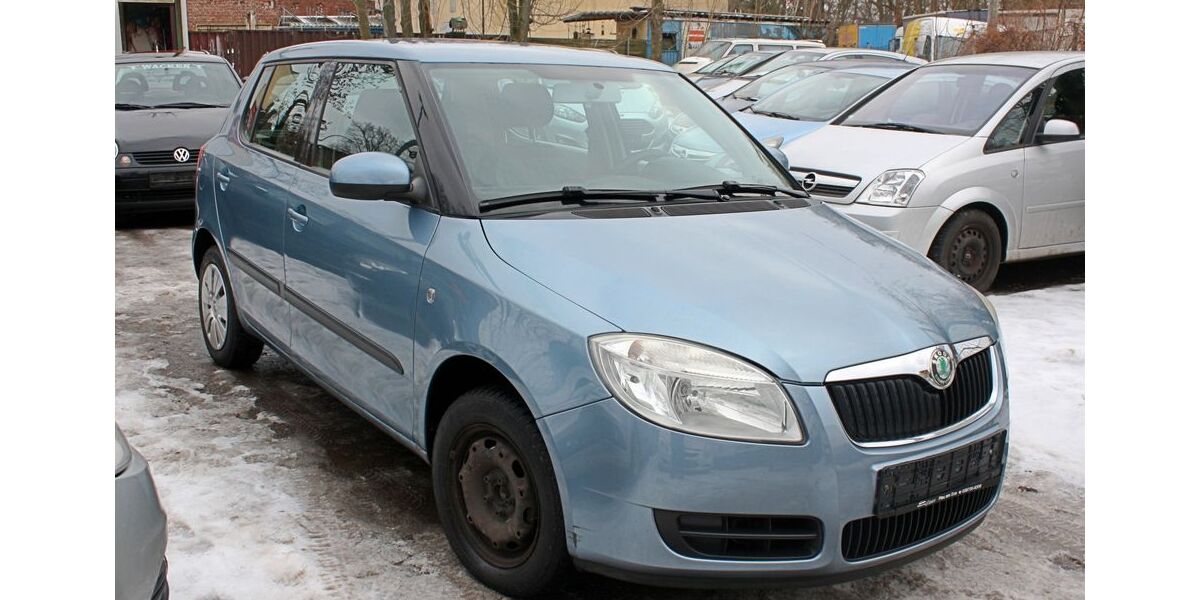 Skoda Fabia 228.600 km 2.299 &euro; Berlin 13057