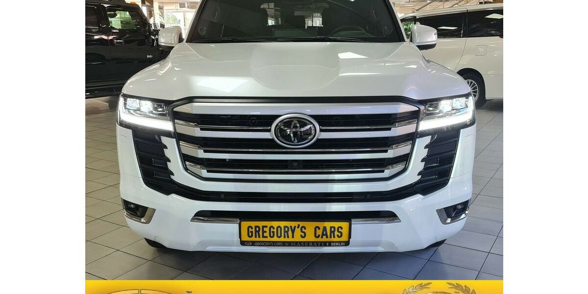 Toyota Land Cruiser 5 km 169.915 &euro; Berlin 10785