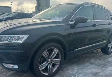 VW Tiguan 242.242 km 13.999 &euro; Mittenwalde 15749