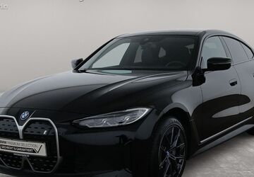 BMW i4 13.896 km 39.900 &euro; Berlin 12683
