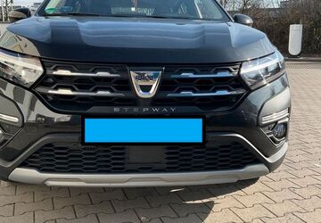 Dacia Sandero 58.586 km 9.000 &euro; Berlin 10178