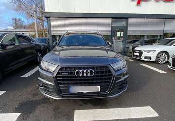 Audi Q7 115.000 km 48.500 &euro; Schönefeld 12529