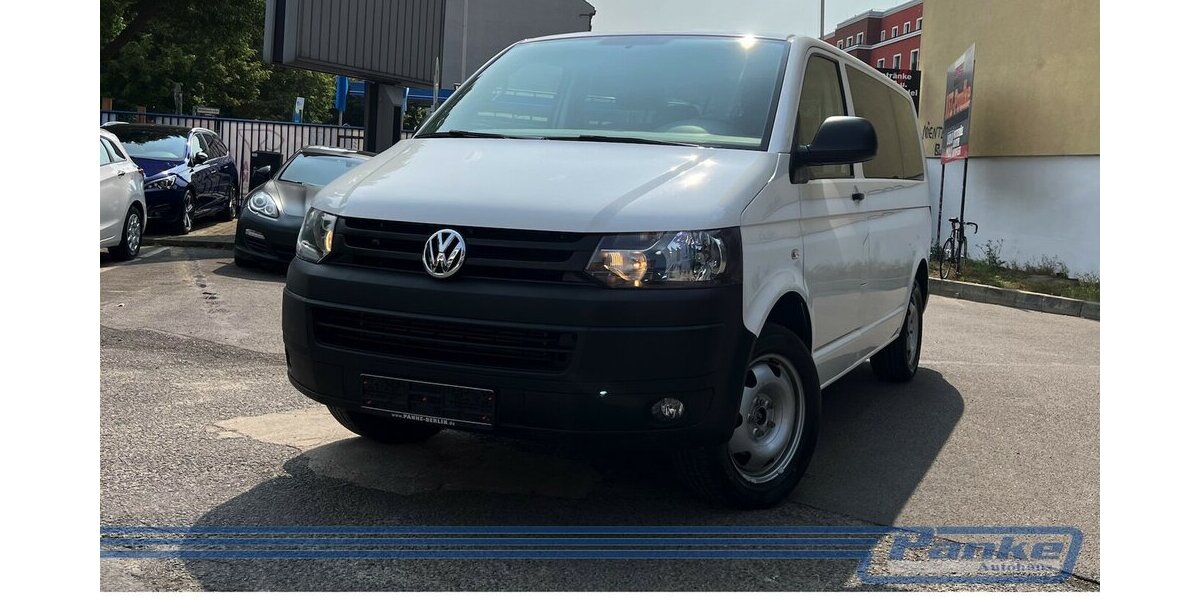 VW T5 Transporter Kombi 1. Hand 8 sitzer 169.000 km 13.990 &euro; Berlin 13187