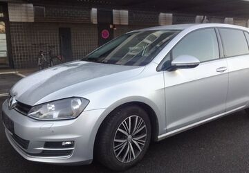 VW Golf 148.000 km 11.900 &euro; Berlin 12249