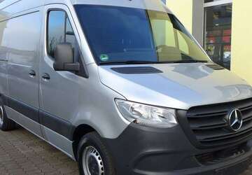 Mercedes-Benz Sprinter 32.943 km 26.490 &euro; Berlin 13086