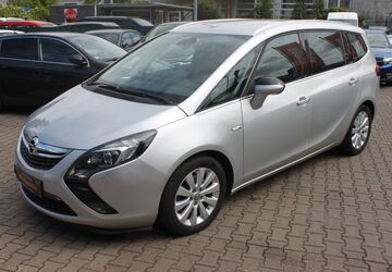 Opel Zafira 170.591 km 7.900 &euro; Berlin 12057