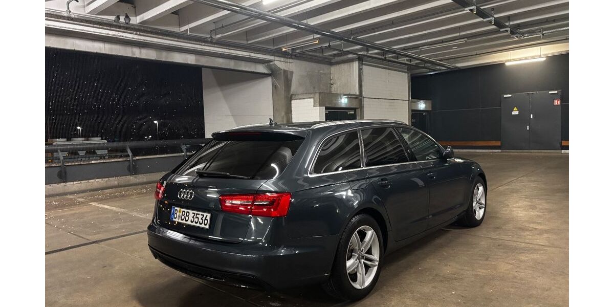 Audi A6 238.000 km 9.250 &euro; Berlin 12629