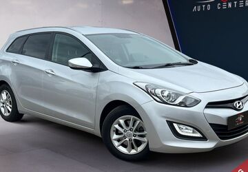 Hyundai i30 84.397 km 10.999 &euro; Berlin 12439