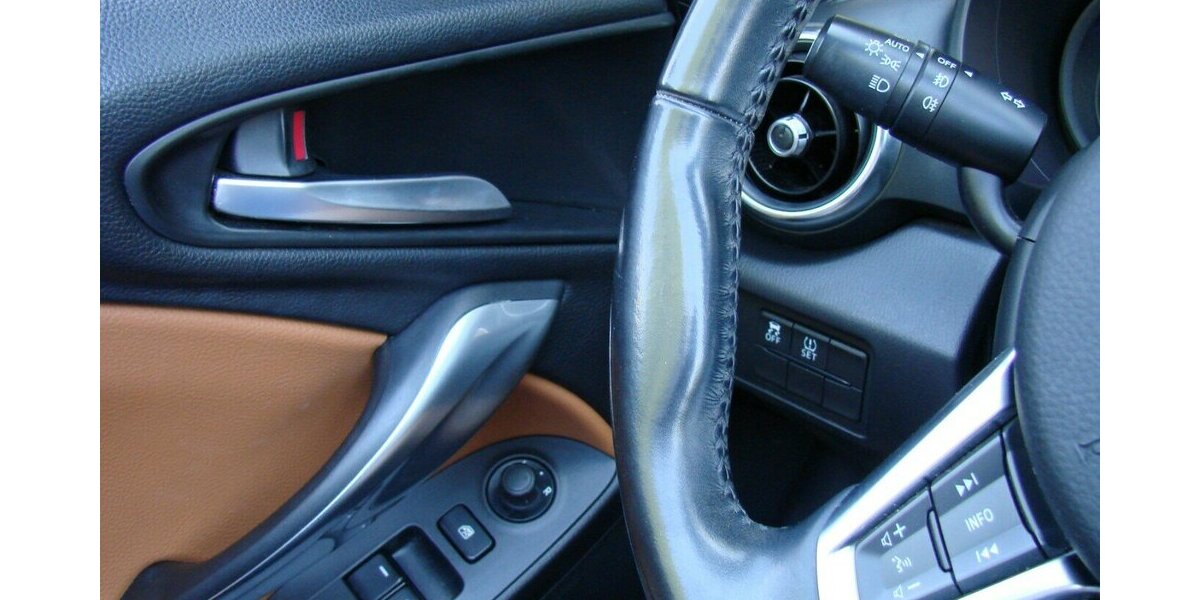 Fiat 124 Spider 1.4 Turbo Lusso Bose LED Tempomat Kamer 53.214 km 19.980 &euro; Falkensee 14612