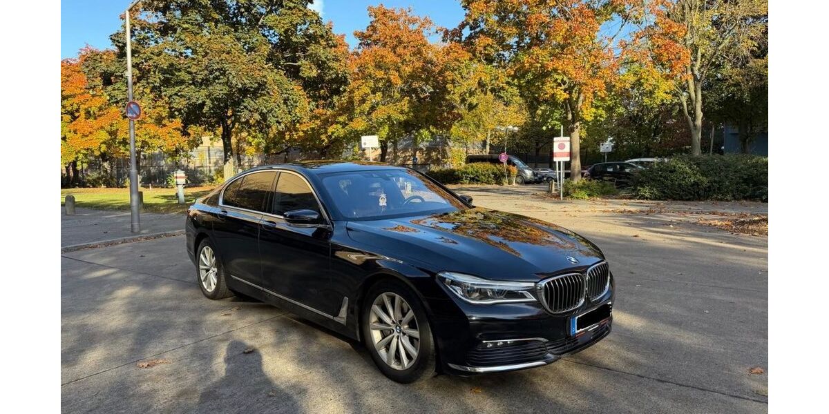 BMW 730 227.315 km 22.900 &euro; Berlin 13597