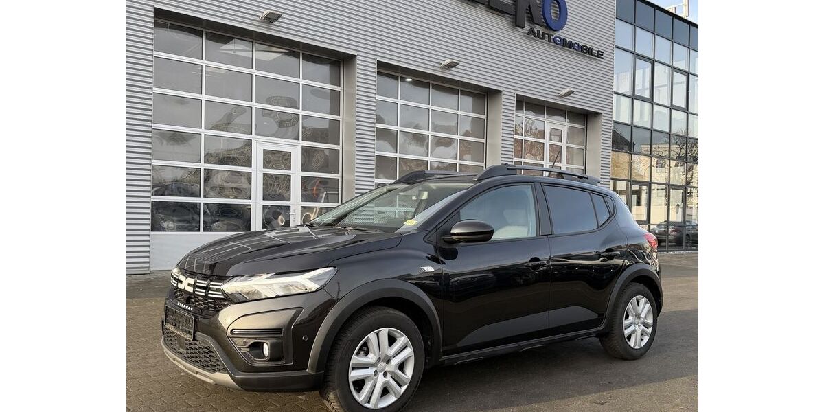 Dacia Sandero 8.700 km 17.480 &euro; Berlin-Lichtenberg 10365