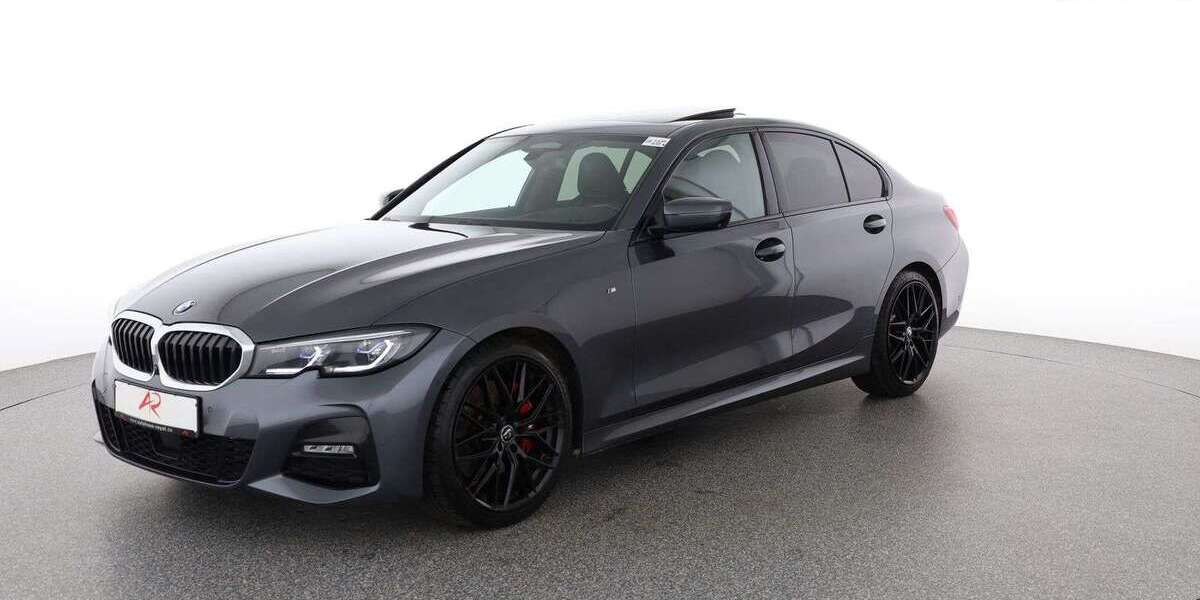 BMW 330 74.603 km 39.880 &euro; Berlin 12103