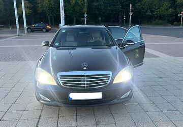 Mercedes-Benz S 320 220.000 km 11.989 &euro; Berlin 13581
