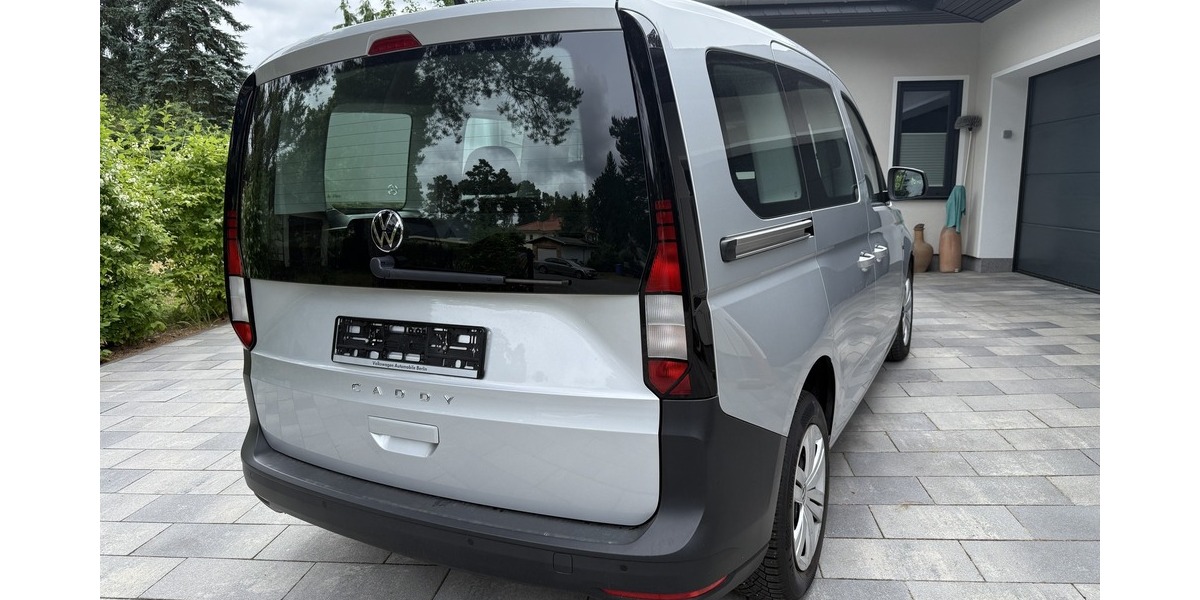 VW Caddy Caddy 1.5 TSI DSG Klima Stdh&Sitzhz. PDC 46.766 km 23.300 &euro; Berlin 10247