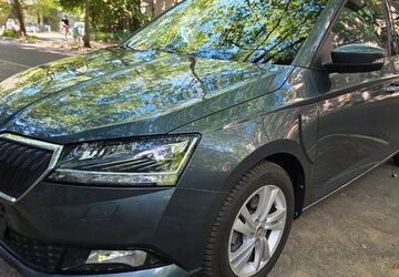 Skoda Fabia 26.548 km 13.299 &euro; Berlin 13585