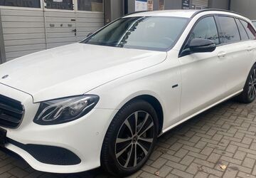 Mercedes-Benz E 300 132.000 km 19.450 &euro; Berlin 12043