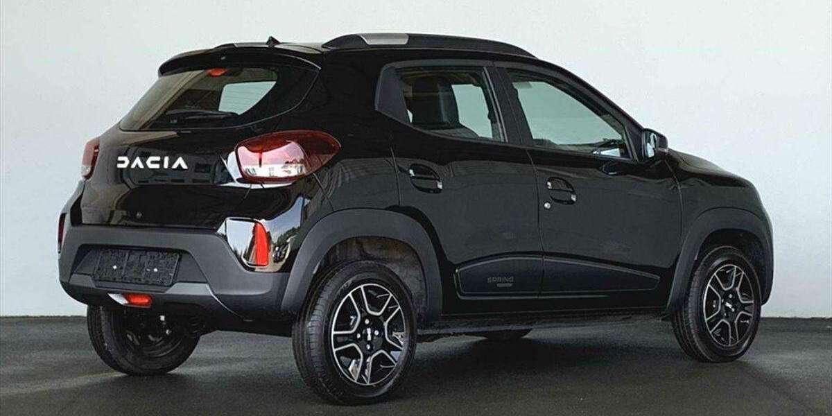 Dacia Spring 23.294 km 9.970 &euro; Erkner 15537