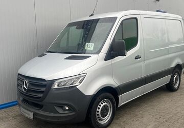Mercedes-Benz Sprinter 218.305 km 22.499 &euro; Berlin 13055