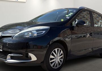 Renault Scenic 156.809 km 3.299 &euro; Berlin 12681