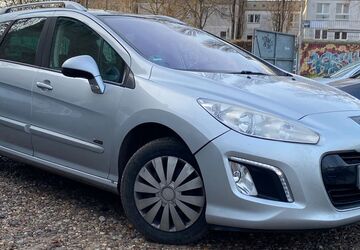 Peugeot 308 330.000 km 1.750 &euro; Berlin 10245