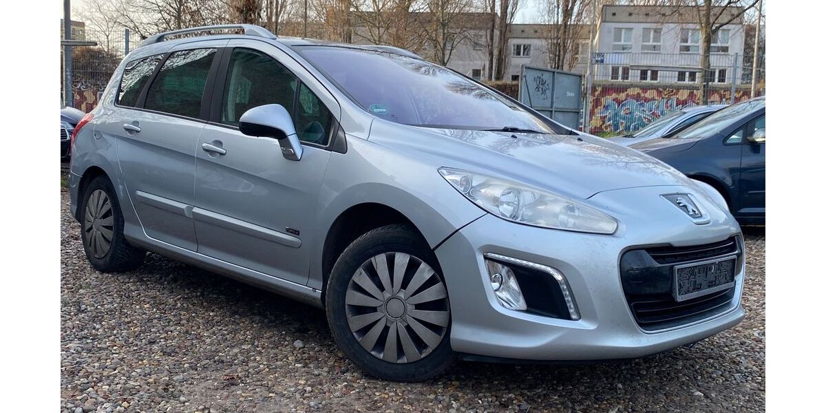 Peugeot 308 330.000 km 1.750 &euro; Berlin 10245