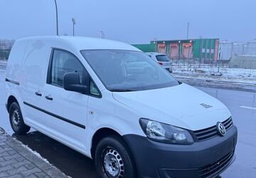 VW Caddy 299.317 km 4.599 &euro; Berlin 13597