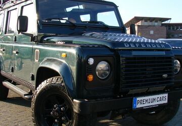Land Rover Defender 119.107 km 55.980 &euro; Falkensee 14612
