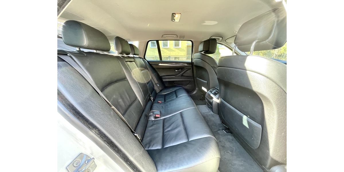 BMW 530 158.331 km 13.450 &euro; Berlin 14129