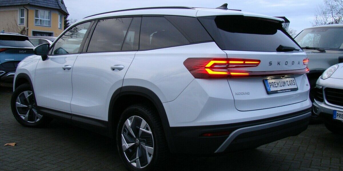 Skoda Kodiaq 2.0TDI 4x4 Selection AHK MATRIX ACC HUD 15.123 km 43.980 &euro; Falkensee 14612