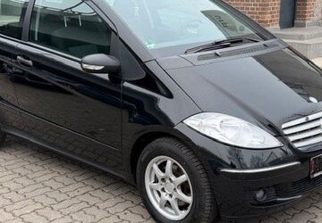 Mercedes-Benz A 170 73.500 km 4.690 &euro; Berlin 12099