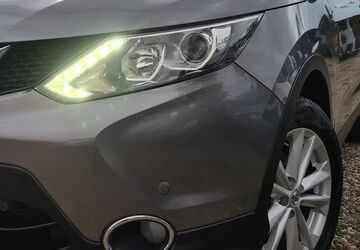 Nissan Qashqai 159.000 km 7.900 &euro; Berlin 13127