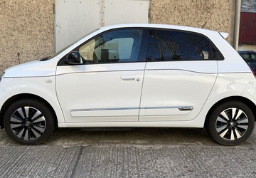 Renault Twingo III E-Tech 100 Navi Sitzheizung 12.500 km 11.999 &euro; Berlin 10247