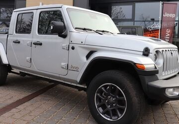 Jeep Gladiator 24.400 km 61.975 &euro; Potsdam 14482