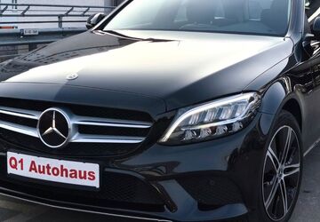 Mercedes-Benz C 300 125.000 km 21.390 &euro; Berlin 13055