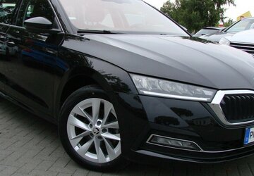 Skoda Octavia 2.0TDI First Edition, LED, ACC, Memory 48.521 km 22.480 &euro; Falkensee 14612