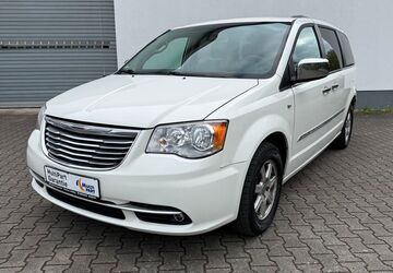 Chrysler Voyager 147.136 km 8.990 &euro; Berlin 13088