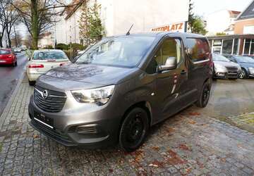 Opel Combo 116.210 km 8.950 &euro; Berlin 12105
