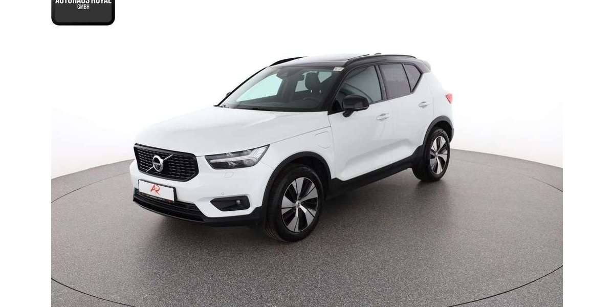 Volvo XC40 38.975 km 29.880 &euro; Berlin 12103
