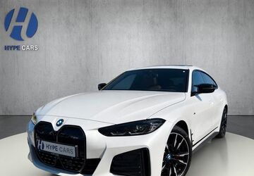 BMW i4 35.300 km 44.970 &euro; Berlin 12277