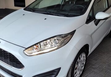 Ford Fiesta 133.721 km 4.950 &euro; Berlin 12277
