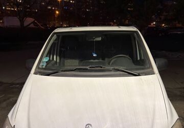 Mercedes-Benz Vito 240.000 km 3.300 &euro; Berlin 13055