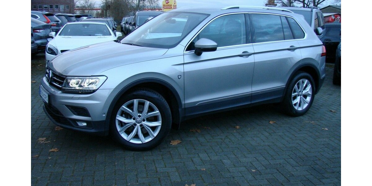 VW Tiguan 2.0TSi Comfortline BMT 4M SHZ ACC LED AHK 69.021 km 25.980 &euro; Falkensee 14612